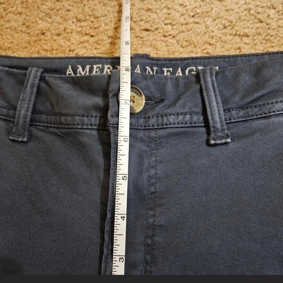 American Eagle Outfitters Women's Navy Shorts | Midi | High Waisted | Size 4 - Picture 5 of 7
